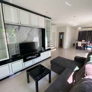 ขายบ้านเดี่ยว2ชั้น  เซ็นโทร ชัยพฤกษ์ แจ้งวัฒนะ 1 ปากเกร็ด เนื้อที่ 62 ตรว พื้นที่ 162 ตรม มี 3 นอน 3 น้ำ