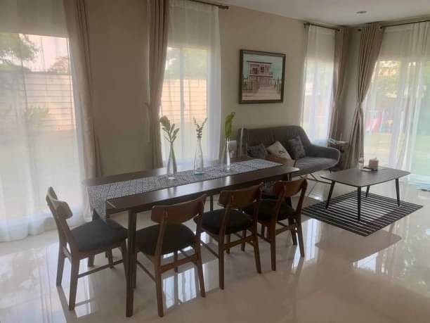 ให้เช่า 35,000 บาท/เดือน 127.80 ตรว. #ภัสสร #สันกำแพง บ้านเดี่ยว 2 ชั้น เนื้อที่กว้างขวาง เฟอร์นิเจอร์ครบ ใกล้ตลาดเจริญเจริญ เดินทางสะดวก