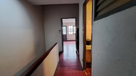 บุษราคัมริมน้ำ ทาวน์เฮ้าส์ 21 ตร.ว. ถนนบรมราชชนนี แขวงอรุณอัมรินทร์  เขตบางกอกน้อนย กรุงเทพมหานคร