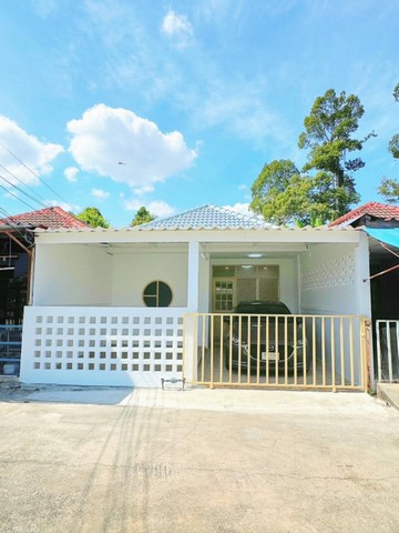 บ้านมินิมอล โซนมาบตาพุด ผ่อน 4500 บาทต่อเดือน- หมู่บ้านวรางกูล ทาวน์เฮ้าส์ 24 ตารางวา 2 ห้องนอน 1 ห้องน้ำ 1 ห้องครัว - ใกล้สี่แยกมาบตาพุด ใจกลางเมืองระยอง ทำเลดีราคาพิเศษ 1.2 ล้านกู้ได้เต็ม 100% ดำเนินเรื่องสินเชื่อธนาคารให้ฟรี โดยไม่มีค่าใช้จ่ายใดๆ ฟรีดาวน์ ไม่ต้องใช้เงินซักบาท**อยากมีบ้านเป็นของตัวเอง** แต่ไม่รู้จะเริ่มต้นอย่างไร ?? ติดต่อเพื่อพูดคุยกันได้ ตลอด 24 ชม.