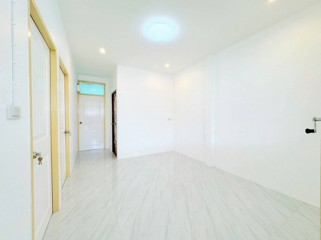 บ้านมินิมอล หมู่บ้านวรางกูล โซนมาบตาพุด ผ่อน 4500 บาทต่อเดือน