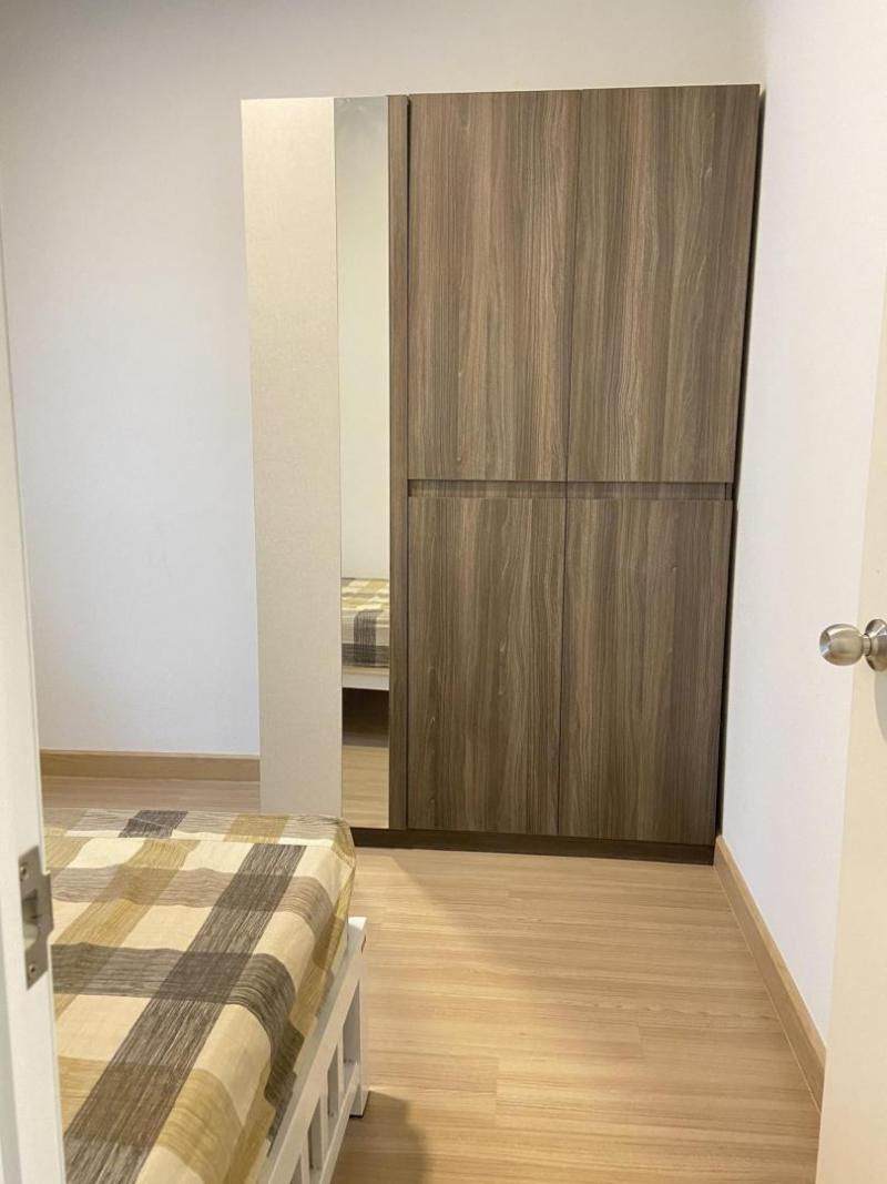 ให้เช่าทาวน์เฮ้าส์ 2 ชั้น เนื้อที่ 17.5 ตร.ว.  3 ห้องนอน 2 ห้องน้ำ หมู่บ้านคิวดิสทริค กัสโต้ กิ่งแก้ว-สุวรรณภูมิ ซอยกิ่งแก้ว 37/5