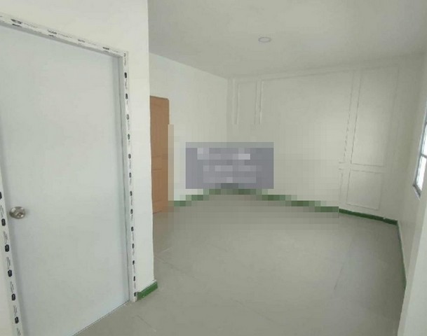 ขายทาวน์โฮม 4 ชั้น  ย่านโชคชัยสี่ ลาดพร้าว 71 นาคนิวาส เนื้อที 20 ตรว มี 7 ห้องนอน 6 ห้องน้ำ ใกล้เซ็นทรัลอีสท์วิลล์ เลียบด่วนรามอินทรา