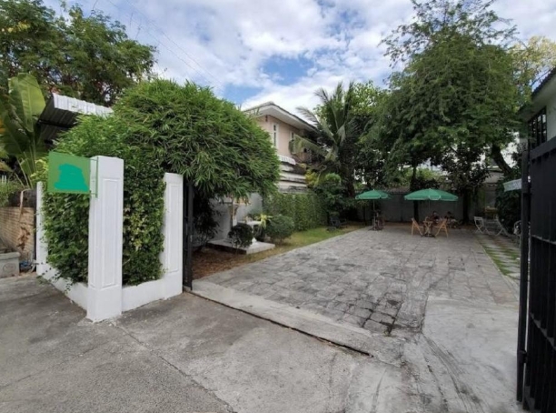 ให้เช่าบ้านเดี่ยว 2 ชั้น ซอยอินทมระ3 ย่านสุทธิสาร เขตพญาไท เนื้อที่ 120 ตรว