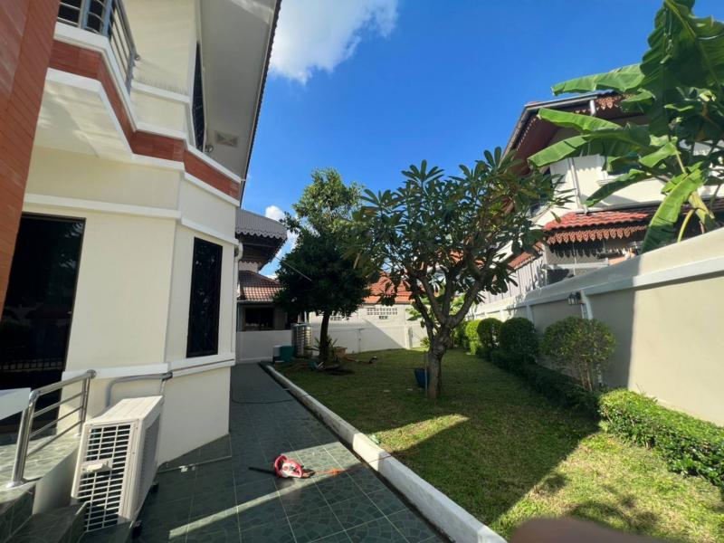 ขายบ้าน หมู่บ้าน พิมุกต์ 2 ใกล้โลตัสรวมโชค LH- SW000654