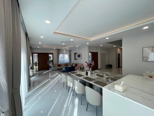 C4267 ให้เช่าและขายบ้านเดี่ยว 2 ชั้น โครงการThe City บางนา หลังมุม ตกแต่งพร้อมเข้าอยู่ ใกล้เมกาบางนา