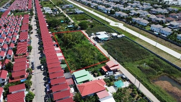 ขายที่ดิน 2 ไร่ หมู่บ้านศรินดา ถ.ประชนสำราญ หนองจอก กทม.