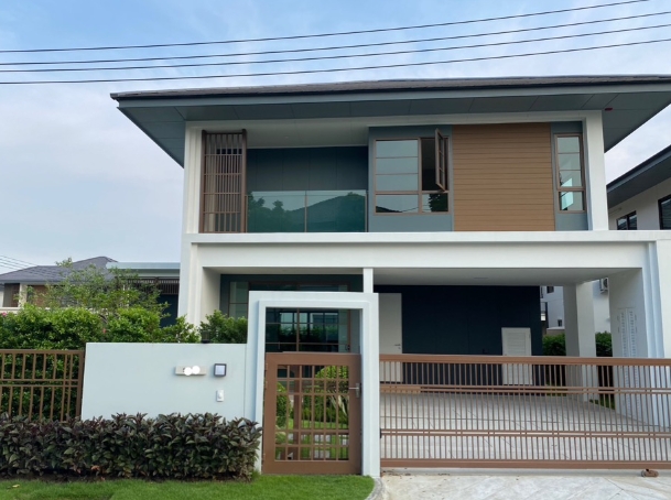 ให้เช่าบ้านเดี่ยว 2 ชั้น เศรษฐสิริ พหลโยธิน วัชรพล ถนนเทพรักษ์ (ถนนตัดใหม่) หลังมุม เนื้อที่ 79 ตรว พื้นที่ใช้สอย 189 ตรม