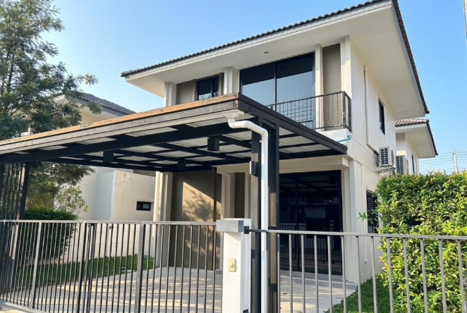 ขายบ้านดิเออบาน่า 6 เชียงใหม่ สันกำแพง เนื้อที่ 39.9 ตรว มี 2 นอน 2 น้ำ