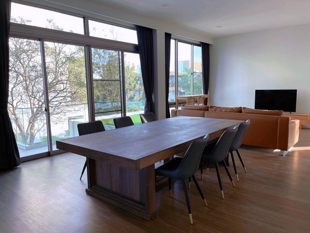 รหัสC5922 ให้เช่าบ้านเดี่ยว 3ชั้น หมู่บ้าน VIVE พระราม9 กรุงเทพกรีฑา วิวสนามกอล์ฟ ใกล้ Club House