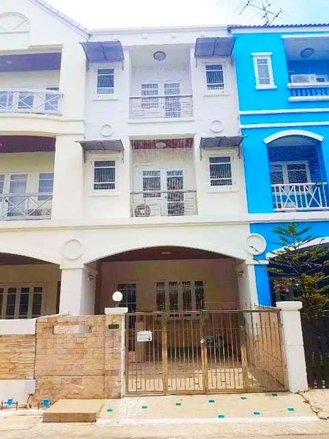  แจ้งวัฒนะ วัสดุเกรดA เวิลด์เมดิคอล 3นอน 3น้ำ 2นั่งเล่น เซ็นทรัล ให้เช่าเทาวเฮ้าส์ ภารมย์ 3ชั้น  4แอร์ 2จอดรถ 17,998 b-m 22ตรว.  260 ตรม. World Medical for rent  Parom 3 Stories Hospital Central Changwattana GradeA Townhouse 3Bed 3Bath 2living 4air 2Parking 17,998 b-m 22Sq.wa 260 Sq.m.22ตรว.  260 ตรม.22Sq.wa 260 Sq.m.ตำบลบางพูด อำเภอปากเกร็ด นนทบุรี 11120 3ห้องนอน ทุกห้องปูไม้จริง 3 ห้องน้ำ 2 ห้องนั่งเล่น 4แอร์ 2จอดรถตกแต่งเรียบร้อยอย่างสวย มีเคาเตอร์บาร์ พร้อมโต๊ะประชุม โซฟา ห้องน้ำปูกระเบ