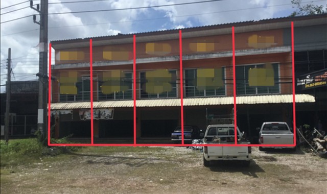 รายละเอียดเพิ่มเติมCode ID :    PKK04-05424ราคาขาย       8,825,000 บาท- ขนาดพื้นที่ :  119.50 ตร.ว (1 งาน / 19.50 ตร.ว) - พื้นที่ใช้สอย :     820 ตร.ม - จำนวนห้อง :   10 ห้องนอน 10 ห้องน้ำ (5 คูหา) - ที่จอดรถ :   1-2 คัน- อาคารพาณิชย์ :      2 ชั้น- อาคารพาณิชย์หันทางทิศ : -- อายุอาคาร :    7 ปีพิกัดทรัพย์  :    https://maps.app.goo.gl/mG59xtxSWBjD65359สถานที่ใกล้เคียง- ใกล้แม็คโคร พัทลุง- ใกล้โลตัส ถนนมโนราห์ - ใกล้โรงพยาบาลพัทลุง- ใกล้ตลาดสดป่าพะยอมสอบถามเพิ่มเติ�