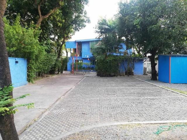 EPL-HR2972 ให้เช่าบ้านเดี่ยวใจกลางเอกมัย ใกล้ BTS เอกมัย เนื้อที่ดิน 300 ตรว. พื้นที่รวม​ทั้งหมด​ 1,200​ ตร.ม. จอดรถโดยรวมประมาณ 10-12 คัน 