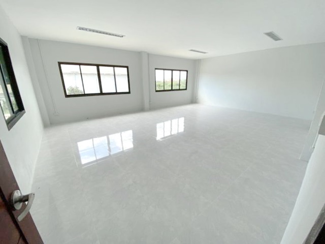 สำนักงาน 2ชั้น รถเทลเลอร์ สาย5 วัดไร่ขิง! 50ให้เช่าโกดังใหม่มาก 2 โรงสุดท้าย1ตรม. 8ไร่ สามพราน นครปฐม ยอแซฟอุปถัมภ์