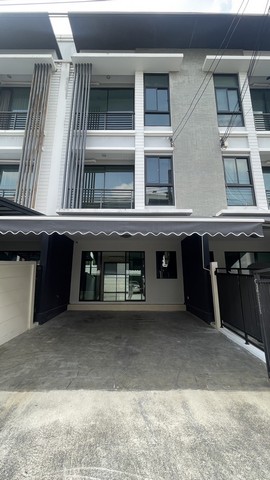 [B808]ให้เช่า 30k ทาวน์โฮม บ้านกลางเมืองพระราม 9 - รามคำแหง 39 ถนนประชาอุทิศ ใกล้ รถไฟฟ้า แอร์พอตลิงค์ ทางด่วน มอเตอร์ จดบริษัทได้ทาวน์โฮม 3 ชั้น 20 ตร.วา พื้นที่ใช้สอย 150 ตร.ม 3 ห้องนอน 3 ห้องน้ำ หน้ากว้าง 5 เมตร จอดรถได้ 2 คันคลับเฮ้าส์ / สระว่ายน้ำ / ฟิตเนส / สนามเด็กเล่น30,000.-/เดือน สัญญาขั้นต่ำ 1 ปี ค่าประกัน 2 เดือน ค่าเช่าล่วงหน้า 1 เดือนTEL: 095-940-6781 LINE: @500lkyco https://lin.ee/r1A21Uzพิกัด: https://goo.gl/maps/jPmS1ekL85ACLRHS9การเ