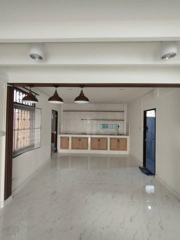 C4268 ให้เช่าบ้านเดี่ยว 2 ชั้น รีโนเวทใหม่ ย่านโชคชัย4 ลาดพร้าววังหิน เสนานิคม เหมาะอยู่อาศัยและทำโฮมออฟฟิศ ใกล้เลียบด่วน