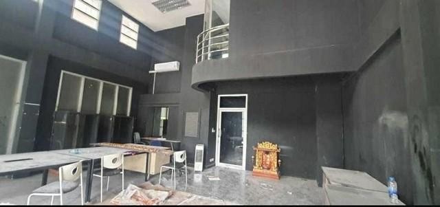 PB3662 ขายโฮมออฟฟิศ 4.5 ชั้น ถนนศรีวรา ทาวน์อินทาวน์ ตรงข้าม SC Park เดินทางสะดวก เข้าออกได้หลายเส้นทาง