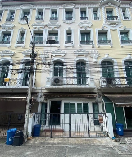  ให้เช่าทาวน์โฮม 4 ชั้น หมู่บ้านกลางเมืองมอนติคาร์โล ตรงวัดเสมียนนารี 