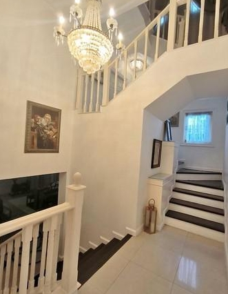 ให้เช่าและขายทาวน์โฮม4ชั้น หมู่บ้านคริสตัลวิลล์ เลียบด่วนลาดพร้าว ประดิษฐ์มนูญธรรม 19