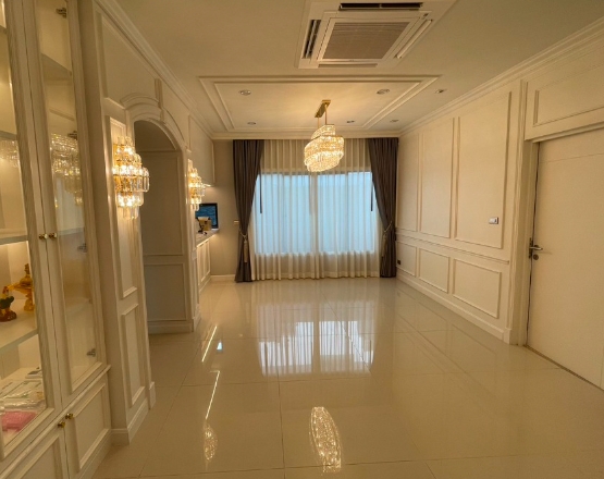 ขายบ้านบุราสิริ พัฒนาการ เนื้อที่ 98.5 ตรว มี 4 นอน 5 น้ำ มีห้องแม่บ้าน