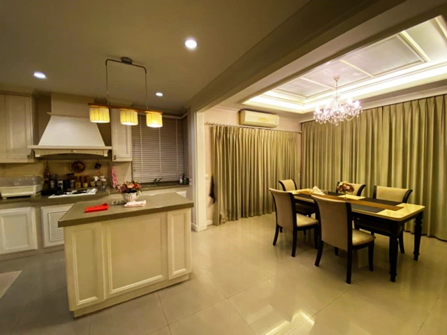 ตกแต่งครบสไตล์ยุโรป สะพานพระราม4  เซ็นทรัล แจ้งวัฒนะ ให้เช่า บ้านเดี่ยวใหญ่มาก 124ตร.วา  240ตรม. 4นอน  ชัยพฤกษ์ แอร์ 8 เครื่อง ลัดดา