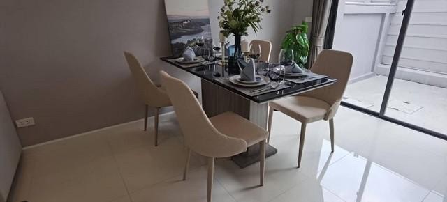 PB3674 ให้เช่าทาวน์โฮม 3 ชั้น สร้างใหม่ โครงการ ไอเจ้นท์ พระราม 9 บ้านใหม่พร้อมเฟอร์นิเจอร์ครบ บ้านยังไม่เคยเข้าอยู่