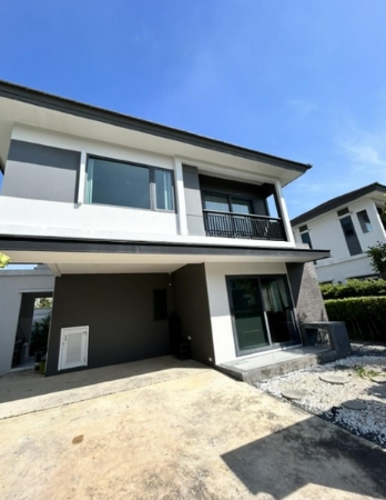 ขายบ้านเดี่ยว 2ชั้น บริทาเนีย บางนา กม. 12 เนื้อี่ 50.6 ตรว มี 3 นอน 3 น้ำ 