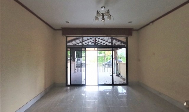 ขายทาวน์เฮ้าส์   อำเภอหาดใหญ่   สงขลา (PKK03-05095)