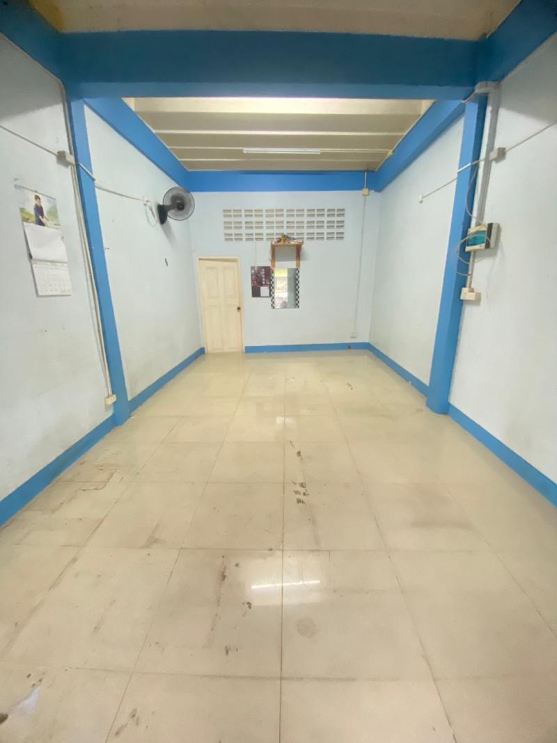 อาคารพาณิชย์ ตำบลในเมือง อำเภอเมือง จังหวัดอุบลราชธานี เนื้อที่ 13 ตรว.