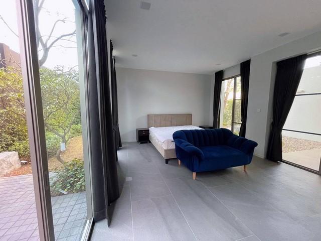 ให้เช่าบ้านเดี่ยว 3 ชั้น หมู่บ้าน VIVE พระราม 9 วิวสนามกอล์ฟ