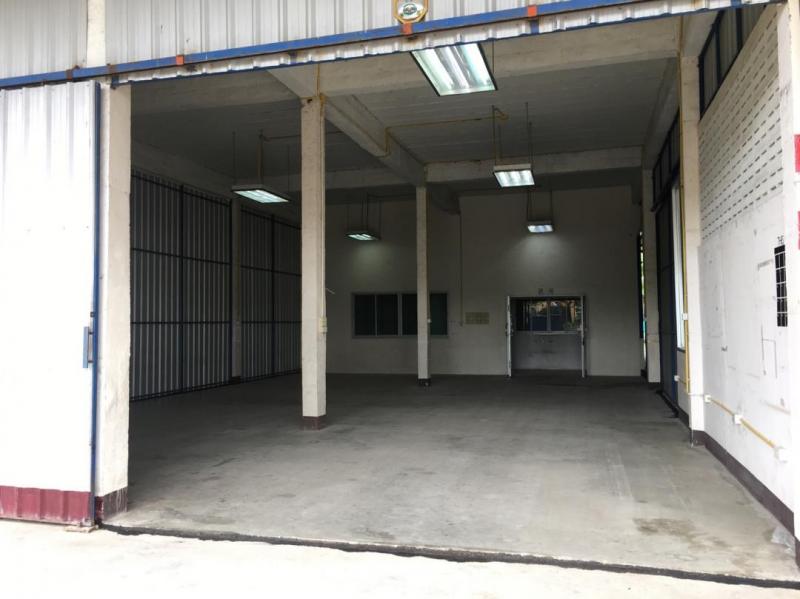 ให้เช่าโกดัง พื้นที่ 270 ตรม.ย่านเกษตร-นวมินทร์ เขตบึงกุ่ม ใกล้ รร.เลิศล้า