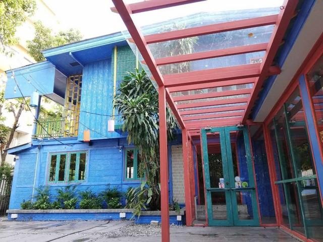 HR999 ให้เช่าบ้านเดี่ยว2ชั้น สุขุมวิท 65 เอกมัย ขนาด200ตารางวา ใกล้BTSเอกมัย ติดต่อ : - คุณสราวุฒิ Tel. 0994108945   Line : 0994108945  เหมาะทำร้านอาหาร คลีนิคเสริมความงาม คลีนิคทันตกรรม ศูนย์กายภาพบำบัด สำนักงานใหญ่ ออฟฟิศ พร้อมที่จอดรถกว่า 10คันราคาเช่า 350,000บาท/เดือนแป๊ะเจี๊ยะ 2เดือนประกัน 1เดือนล่วงหน้า 1เดือนสัญญา 3ปีรายละเอียดบ้านเดี่ยว 2ชั้น พื้นที่ประมาณ 200ตารางวา เนื้อที่ใช้สอยรวม 1200 ต