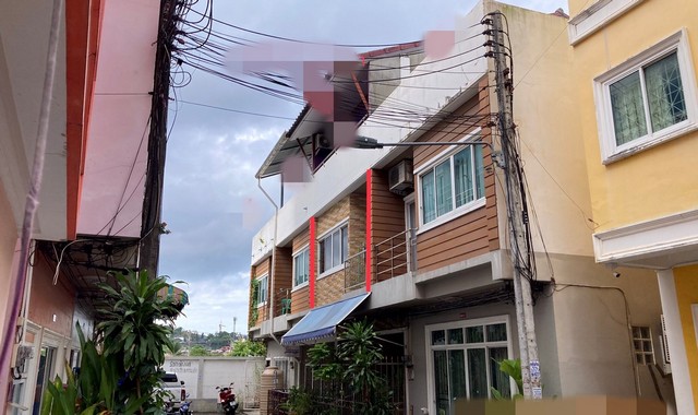 ขายทาวน์เฮ้าส์   หมู่บ้านเดอะซีรี่ส์ ป่าตอง   ภูเก็ต (PKK03-05643)