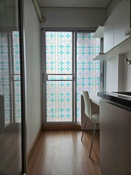 คอนโด. เซอราโน่ คอนโดมิเนียม พระราม 2 Serrano Condominium Rama 2 ขนาด = 28 ตร.-ม. 1690000 BAHT.   ดีที่สุดในย่าน วิวโล่ง ด้านถนนหน้าโครงการ