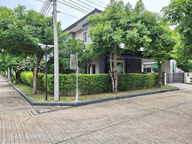 WW826AH  ขาย บ้านเดี่ยว หมู่บ้านเดอะ ซิตี้ สุขุมวิท-แยกบางนา ซอยคอมเซเว่น ถนนสรรพวุธ, บ้านเดี่ยวสไตล์ Modern Italian