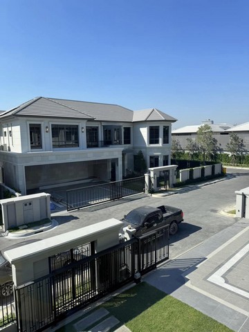 HR1404ให้เช่าบ้านเดี่ยว โครงการสุดหรูนาราสิริ กรุงเทพกรีฑา บ้านใหม่ไม่เคยเข้าอยู่ เดินทางสะดวก- บ้านเปล่า 450,000 บาท/เดือน (พร้อมเช่า 1 ก.พ. 67)- Fully furnished 600,000 บาท/เดือน (พร้อมอยู่ 1 พ.ค. 67)- รับชาวต่างชาติ- ไม่รับสัตว์เลี้ยงและสูบบุหรี่ ไม่รับจดทะเบียนบริษัท- ประกัน 2 เดือน ล่วงหน้า 1 เดือนติดต่อ : คุณพร 0938091444 (เบอร์นี้แอดไลน์ได้คะ),โทร 0939833259ID Line : henghengpaulaรหัสประกาศ HR1404ให้เช่าบ้านเดี่ยว 2 ชั้น 