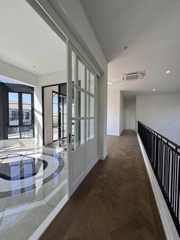 HR1404ให้เช่าบ้านเดี่ยว โครงการสุดหรูนาราสิริ กรุงเทพกรีฑา บ้านใหม่ไม่เคยเข้าอยู่ เดินทางสะดวก