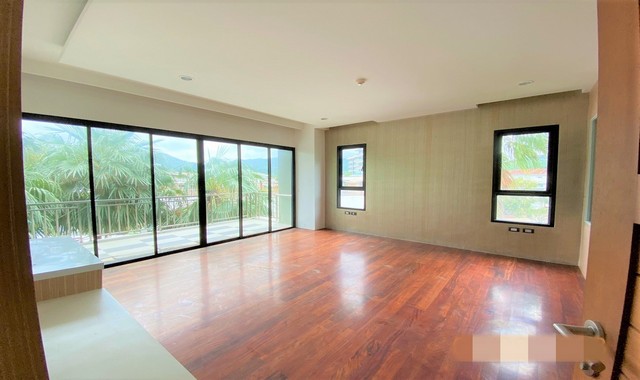 ขายคอนโด  ฉลอง มิราเคิล เลควิว ภูเก็ต (PKK05-01997)