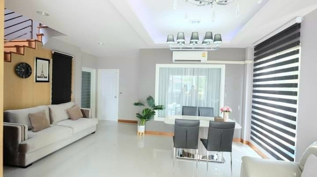 WW81JJ ขาย บ้านเดี่ยว (หลังมุม) หมู่บ้านไลฟ์ บางกอก บูเลอวาร์ด รามอินทรา 107 ใกล้ห้างแฟชั่นไอส์แลนด์