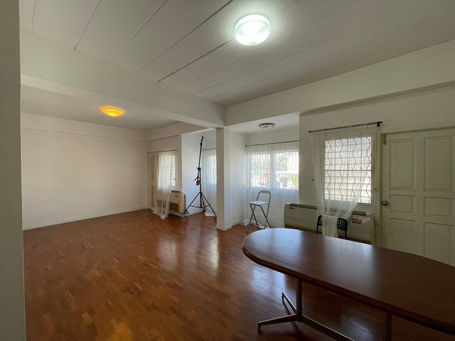 ให้เช่าทาวน์โฮม2คูหา3ชั้นย่านประเสริฐมนูญกิจ เกษตร ลาดปลาเค้า เหมาะทำโฮมออฟฟิศ สตูดิโอ