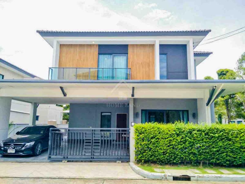 BHL378บ้านเดี่ยว เซนโทร ราชพฤกษ์ 2 (หลังมุม) Centro Ratchapruek 2ที่ตั้ง : ต.บางกร่าง อ.เมืองนนทบุรี จ.นนทบุรีรายละเอียด- เนื้อที่ 68 ตร.ว. พื้นที่ใช้สอย 227 ตร.ม.- 4 ห้องนอน 5 ห้องน้ำ- 2 ที่จอดรถ- ต่อเติมเต็ม ครัว- ทิศใต้- บ้านอยู่ต้นโครงการ หลังมุม- ค่าส่วนกลาง 27 บาท /ตร.ว.สถานที่ใกล้เคียง- เดอะวอล์ค ราชพฤกษ์- โฮมโปร ราชพฤกษ์- โรงเรียน เตรียมอุดมศึกษาพัฒนาการนนทบุรี- มาเรีย การ์เด้น- MRT บางพลู สาย