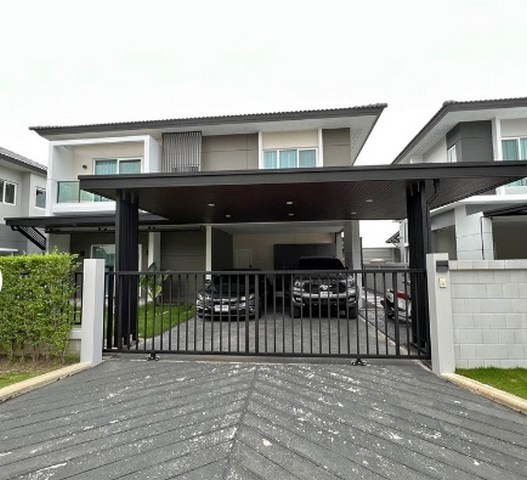 ขายบ้านเดี่ยว เซนโทร พระราม 9 กรุงเทพกรีฑา สะพานสูง