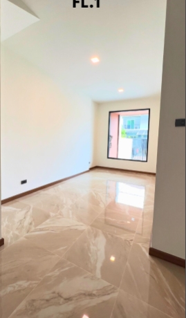 ให้เช่าโฮมออฟฟิศ 3.5 ชั้น  เดอะ เฟลอริส เอกมัย-รามอินทรา นาคนิวาส 37