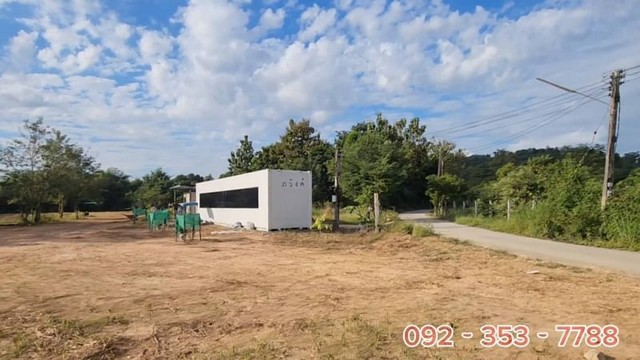 ขายที่ดินเหมาะสำหรับท่านที่หาที่มีบึงใหญ่ เล่นกีฬาทางน้ำ รีสอร์ท คาเฟ่ วิวสวย ต.เขาเพิ่ม อ.บ้านนา จังหวัดนครนายก