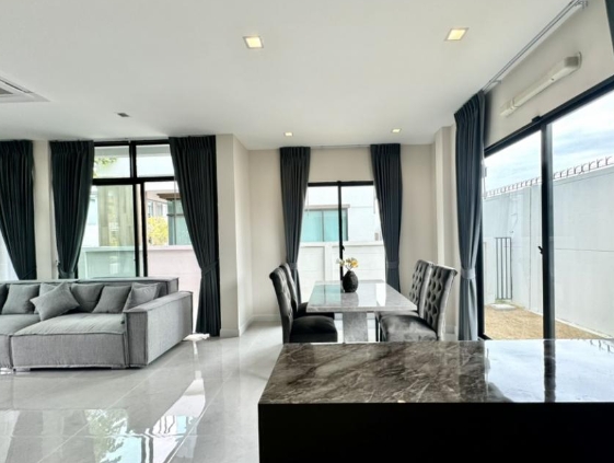 ให้เช่าบ้านเดี่ยว 2ชั้น บางกอก บูเลอวาร์ด บางนา-กม.5 มี 4 นอน4 น้ำ บ้านใหม่ เนื้อที่ 58 ตรว