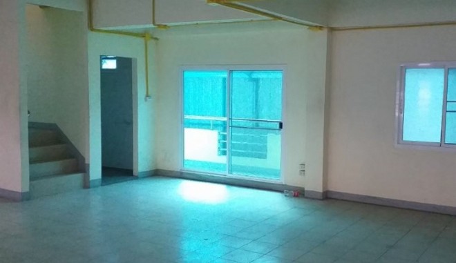 ให้เช่าพื้นที่อาคาร4ชั้น  ย่านดินแดง  ซอยเพิ่มสิน ประชาสงเคราะห์ซอย 45 พื้นที่ 400 ตรม  ใกล้ ม.หอการค้า เหมาะทำหน้าร้าน