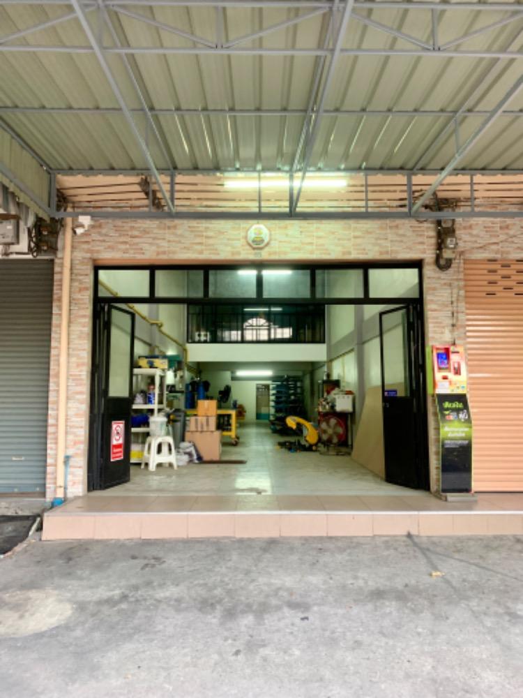 ให้เช่าอาคาพาณิชย์ 1 คูหา 5 ชั้น พื้นที่ใช้สอย 450 ตรม.ซ.เพชรเกษม 68