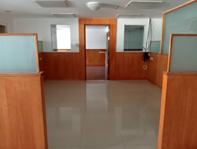 เช่า คอนโด ITF Silom Palace ชั้น 14 ห้อง 206-208 เยื้อง ธ กรุงเทพ สำนักงานใหญ่ ย่านธุรกิจใจกลางเมือง ฟรีส่วนกลาง