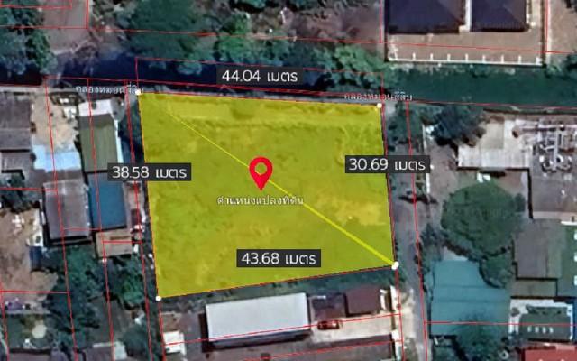 LS0277 ขายที่ดินแปลงมุม เนื้อที่ 387 ตารางวา สายไหมซอย 6 พหลโยธิน 54/1 ใกล้สนามบินดอนเมือง ใกล้รถไฟฟ้า หน้ากว้างประมาณ 30 ลึกประมาณ 43 เมตร: ติดต่อ : คุณ เอก  :  061-241 4954   &   083-017 9463   : Line Id : eak2325: กดลิ้งค์เพื่อเเอดไลน์ครับ :  https://line.me/ti/p/A6pc3MToug     :  https://line.me/ti/p/OLEY0bJTsV*** ตารางวาละ 19,000 บาท*** ราคาขาย 7,353,000 บาท รวมโอน (ต่อรองได้)ที่ตั้ง : สายไหมซอย 6 ( พหลโยธิน 54/1) แยก 8 แขวงคลองถนน เขตสายไหม กรุงเทพมหานคร 10220ที่ดินแปลงมุม สาย