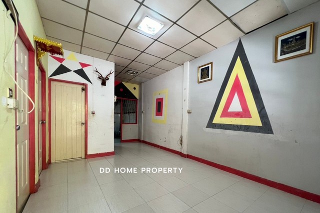 ขายหมู่บ้านกฤษดานคร10 รัตนาธิเบศร์ หน้าบ้านหันทางทิศตะวันตกเฉียงใต้ (DD001609)